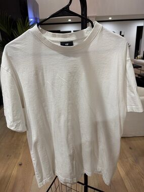 H&M Men's White Short Sleeve Crew Tee